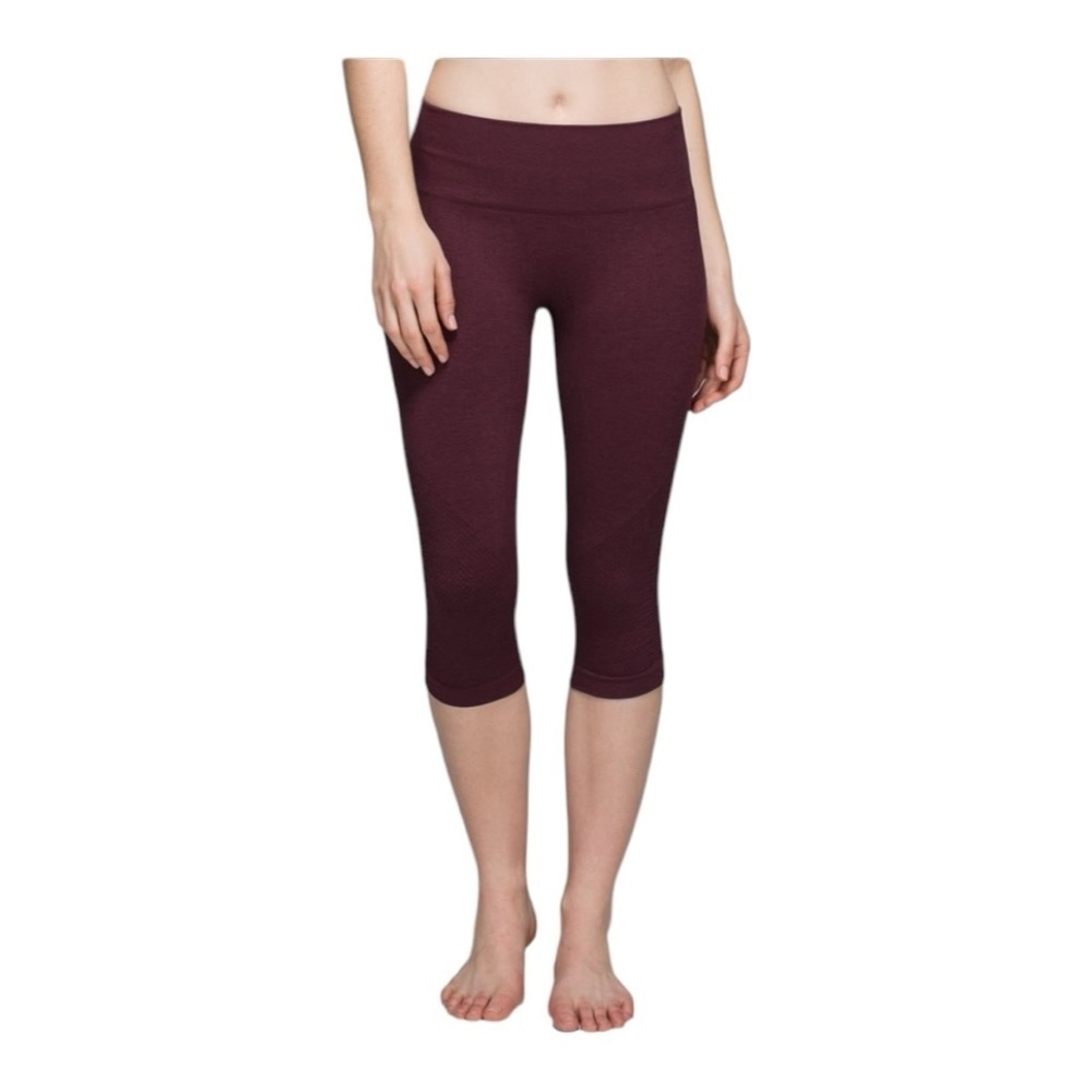 Lululemon In The Flow Crop II Heathered Bordeaux Drama Red Yoga Pants 10